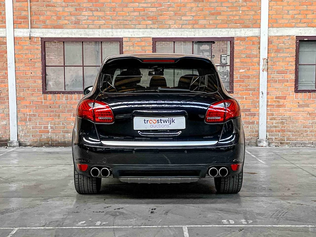 Porsche cayenne turbo 4.8 v8 500pk 2011 - afbeelding 4 van  45
