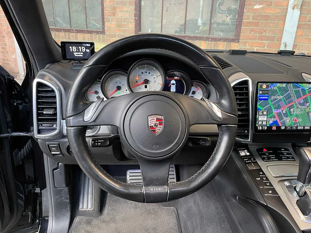 Porsche cayenne turbo 4.8 v8 500pk 2011 - afbeelding 10 van  45