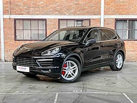 Porsche cayenne turbo 4.8 v8 500pk 2011 - afbeelding 1 van  45
