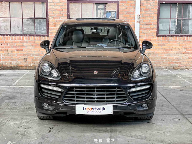 Porsche cayenne turbo 4.8 v8 500pk 2011 - afbeelding 42 van  45