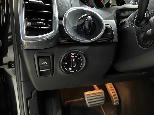 Porsche cayenne turbo 4.8 v8 500pk 2012, 8-sgb-44 - afbeelding 15 van  53