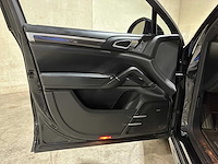 Porsche cayenne turbo 4.8 v8 500pk 2012, 8-sgb-44 - afbeelding 29 van  53