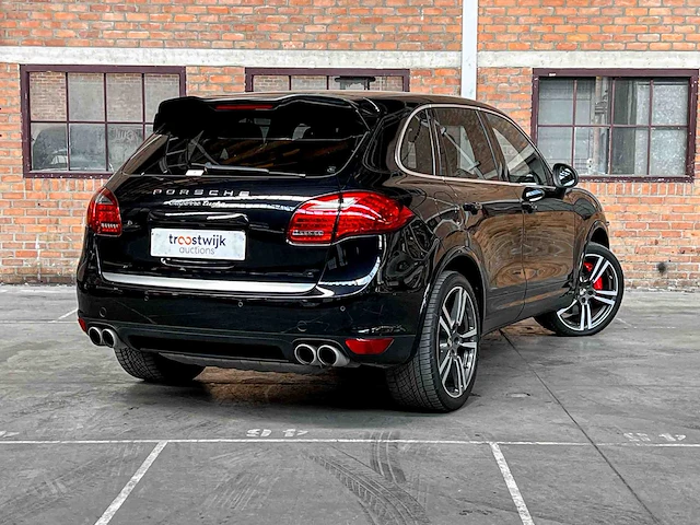 Porsche cayenne turbo 4.8 v8 500pk 2012 - afbeelding 2 van  46