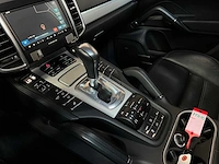 Porsche cayenne turbo 4.8 v8 500pk 2012 - afbeelding 18 van  46