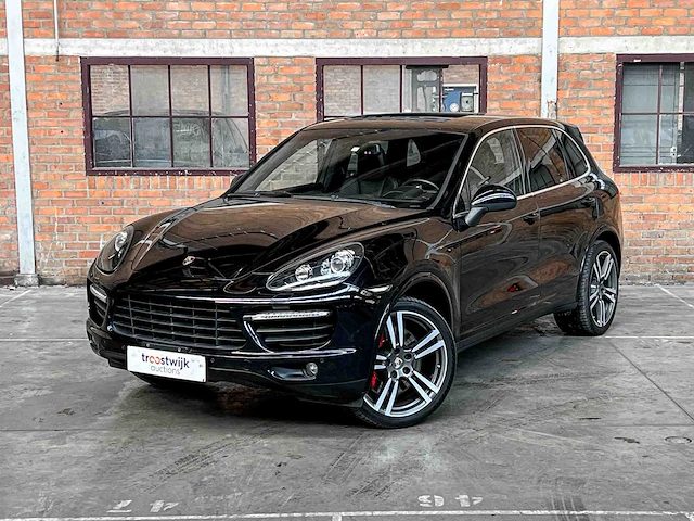 Porsche cayenne turbo 4.8 v8 500pk 2012 - afbeelding 34 van  46