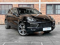 Porsche cayenne turbo 4.8 v8 500pk 2012 - afbeelding 44 van  46