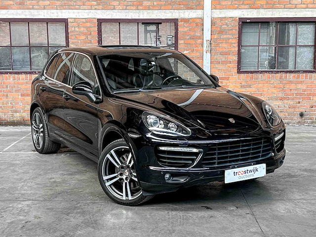 Porsche cayenne turbo 4.8 v8 500pk 2012 - afbeelding 45 van  46