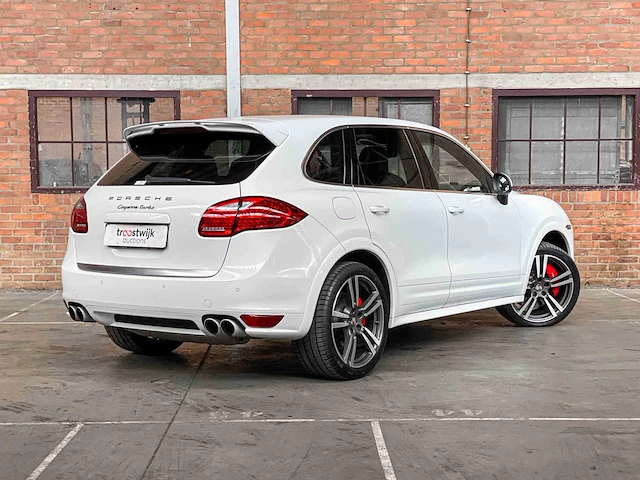 Porsche cayenne turbo 4.8 v8 500pk 2013 gts pakket - afbeelding 2 van  45