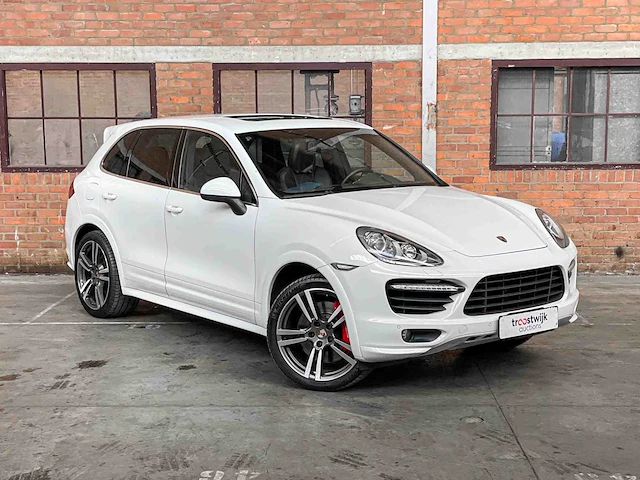 Porsche cayenne turbo 4.8 v8 500pk 2013 gts pakket - afbeelding 44 van  45