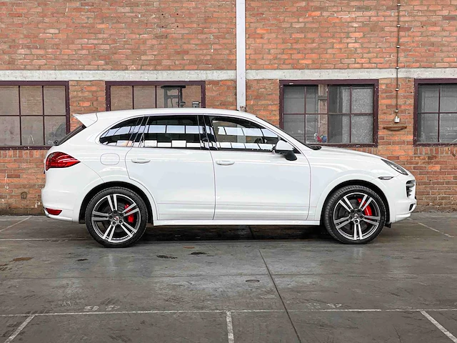 Porsche cayenne turbo 4.8 v8 500pk 2013 gts pakket - afbeelding 45 van  45