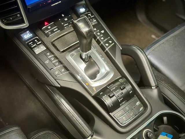 Porsche cayenne turbo automaat - afbeelding 8 van  17
