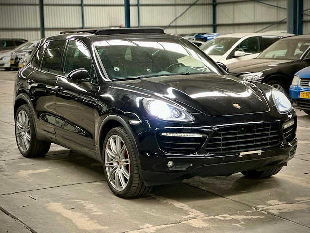 Porsche cayenne turbo automaat - afbeelding 11 van  17