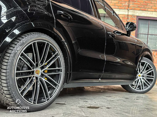 Porsche cayenne turbo coupe 4.0 v8 (techart) 549pk 2019 (sport-chrono & sport-design), g-333-gk - afbeelding 14 van  87