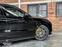 Porsche cayenne turbo coupe 4.0 v8 (techart) 549pk 2019 (sport-chrono & sport-design), g-333-gk - afbeelding 15 van  87