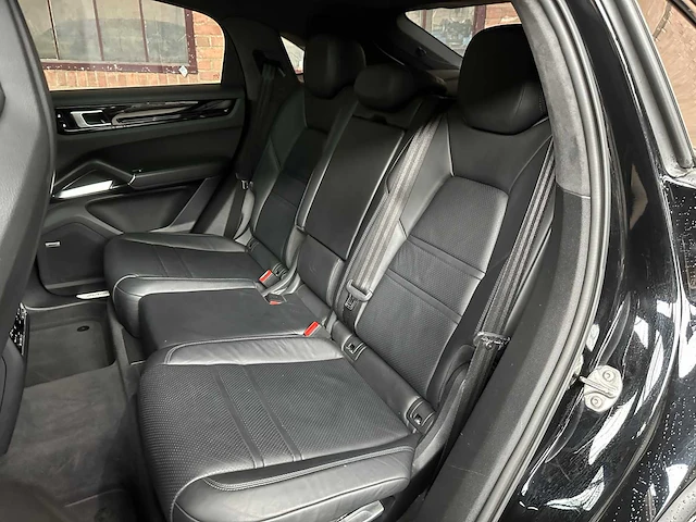 Porsche cayenne turbo coupe 4.0 v8 (techart) 549pk 2019 (sport-chrono & sport-design), g-333-gk - afbeelding 75 van  87