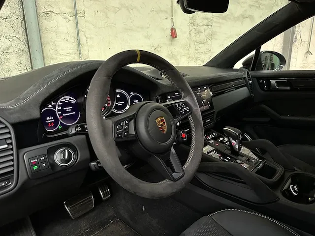 Porsche cayenne turbo gt coupé 4.0 v8 640pk carbon 2022 sport-chrono -orig. nl-, r-377-fs - afbeelding 36 van  100