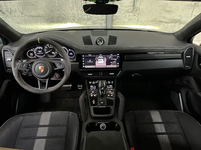 Porsche cayenne turbo gt coupé 4.0 v8 640pk carbon 2022 sport-chrono -orig. nl-, r-377-fs - afbeelding 38 van  100