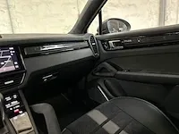 Porsche cayenne turbo gt coupé 4.0 v8 640pk carbon 2022 sport-chrono -orig. nl-, r-377-fs - afbeelding 43 van  100