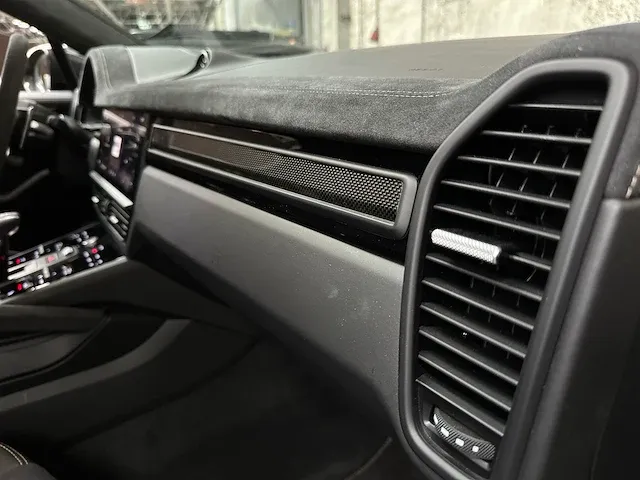 Porsche cayenne turbo gt coupé 4.0 v8 640pk carbon 2022 sport-chrono -orig. nl-, r-377-fs - afbeelding 48 van  100