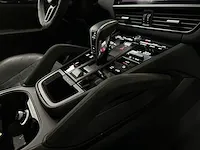 Porsche cayenne turbo gt coupé 4.0 v8 640pk carbon 2022 sport-chrono -orig. nl-, r-377-fs - afbeelding 50 van  100