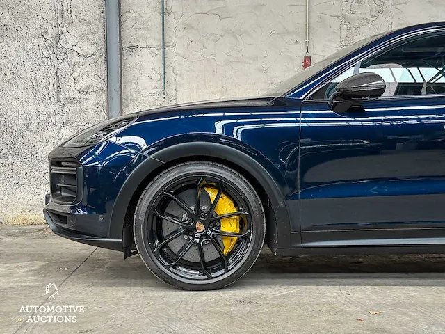 Porsche cayenne turbo gt coupé 4.0 v8 640pk carbon 2022 sport-chrono -orig. nl-, r-377-fs - afbeelding 32 van  100
