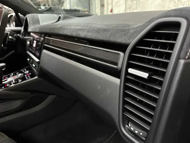 Porsche cayenne turbo gt coupé 4.0 v8 640pk carbon 2022 sport-chrono -orig. nl-, r-377-fs - afbeelding 48 van  100