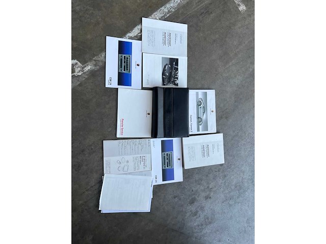 Porsche cayman 987 2.7 245pk 2008 youngtimer - afbeelding 31 van  38