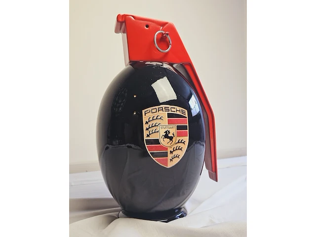 Porsche handgranaat - limited edition - mr. debonair cobra art - afbeelding 2 van  5