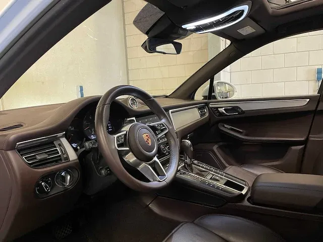 Porsche macan 2.0 245pk facelift 2019 sport-chrono - afbeelding 19 van  63