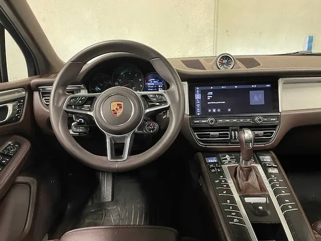 Porsche macan 2.0 245pk facelift 2019 sport-chrono - afbeelding 21 van  63
