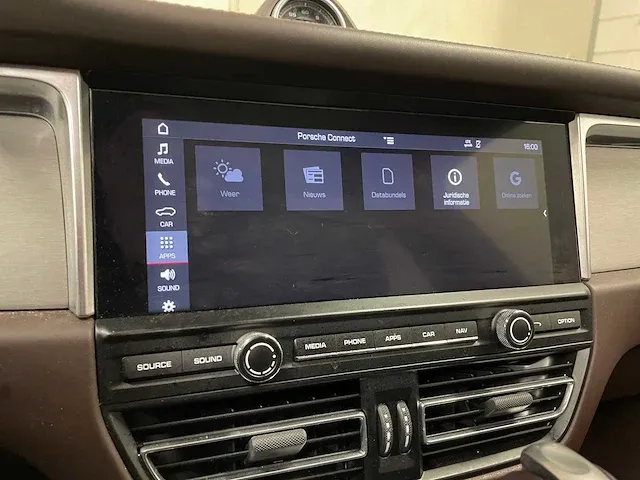 Porsche macan 2.0 245pk facelift 2019 sport-chrono - afbeelding 42 van  63
