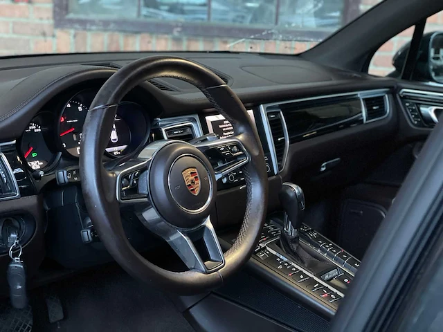 Porsche macan 2.0 252pk 2018, rr-497-z - afbeelding 20 van  61