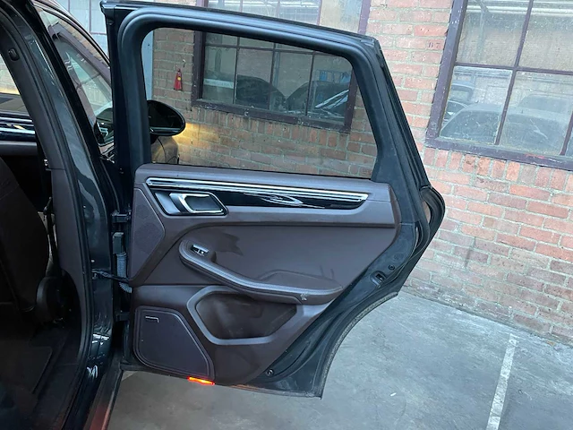Porsche macan 2.0 252pk 2018, rr-497-z - afbeelding 48 van  61