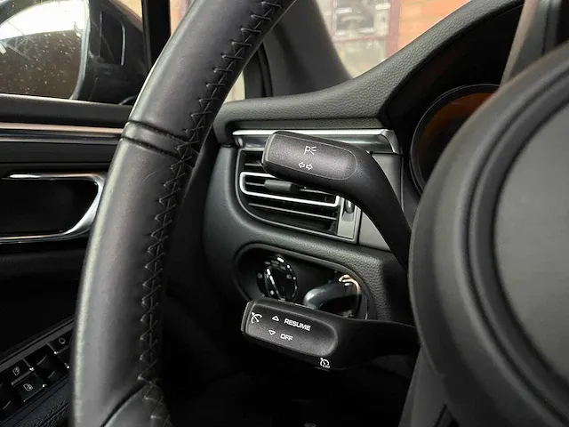 Porsche macan 2.0 facelift 265pk 2022 orig-nl, p-995-bb - afbeelding 39 van  60