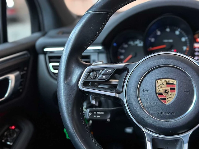 Porsche macan 2.0 (nieuw model) 245pk 2018, j-680-pl - afbeelding 25 van  76