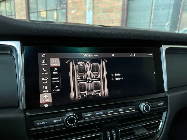 Porsche macan 2.0 (nieuw model) 245pk 2018, j-680-pl - afbeelding 46 van  76