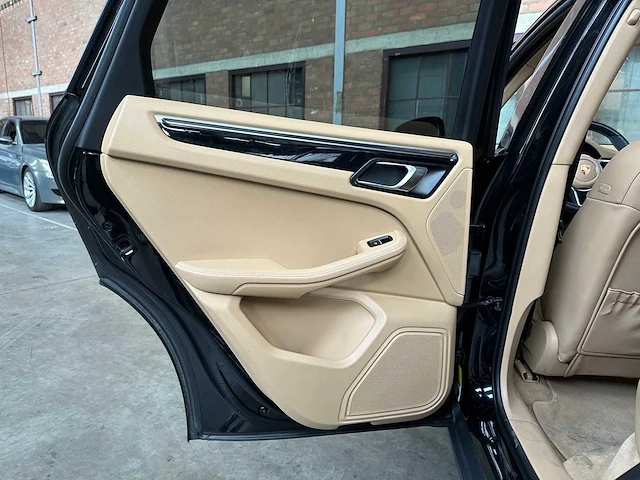 Porsche macan 3.0 v6 350pk 2015 - afbeelding 30 van  49