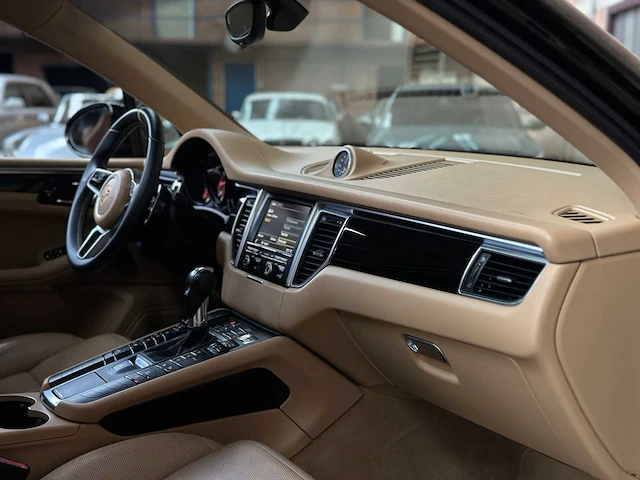 Porsche macan 3.0 v6 350pk 2015 - afbeelding 38 van  49