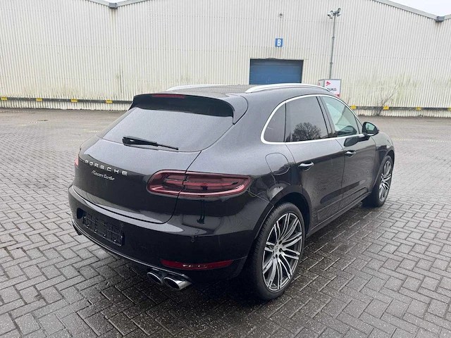 Porsche macan 3.6 turbo 400pk 4wd 1605 - afbeelding 28 van  33
