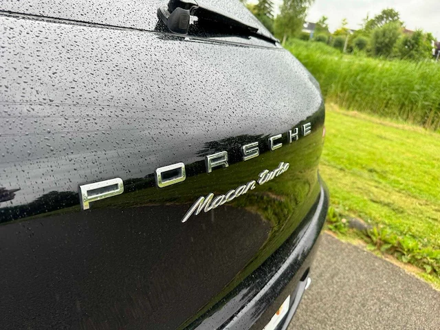 Porsche macan 3.6 turbo carbon sport+ 400pk 21inch,pano,luchtvering..full options 7230 - afbeelding 8 van  85
