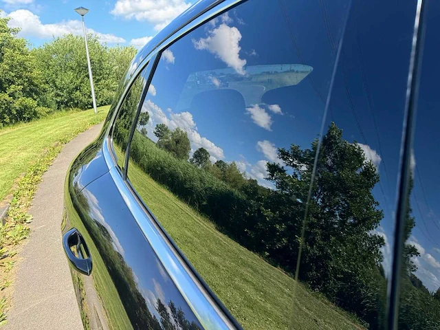 Porsche macan 3.6 turbo carbon sport+ 400pk 21inch,pano,luchtvering..full options 7230 - afbeelding 38 van  85