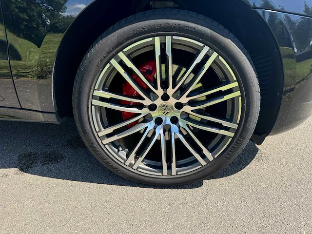 Porsche macan 3.6 turbo carbon sport+ 400pk 21inch,pano,luchtvering..full options 7230 - afbeelding 47 van  85