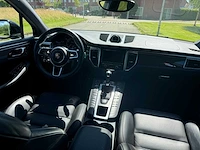 Porsche macan 3.6 turbo carbon sport+ 400pk 21inch,pano,luchtvering..full options 7230 - afbeelding 52 van  85