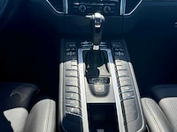 Porsche macan 3.6 turbo carbon sport+ 400pk 21inch,pano,luchtvering..full options 7230 - afbeelding 66 van  85