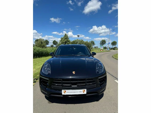 Porsche macan 3.6 turbo carbon sport+ 400pk 21inch,pano,luchtvering..full options 7230 - afbeelding 83 van  85