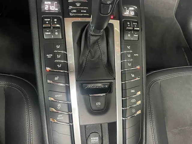 Porsche macan nieuw-model 245pk 2019, j-370-js - afbeelding 17 van  40