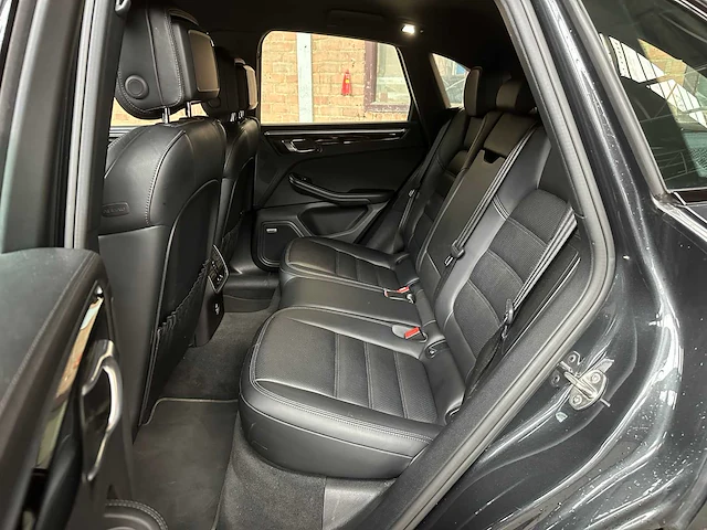 Porsche macan s 3.0 v6 facelift (origineel-nl) 354pk 2020, h-349-bl - afbeelding 47 van  69