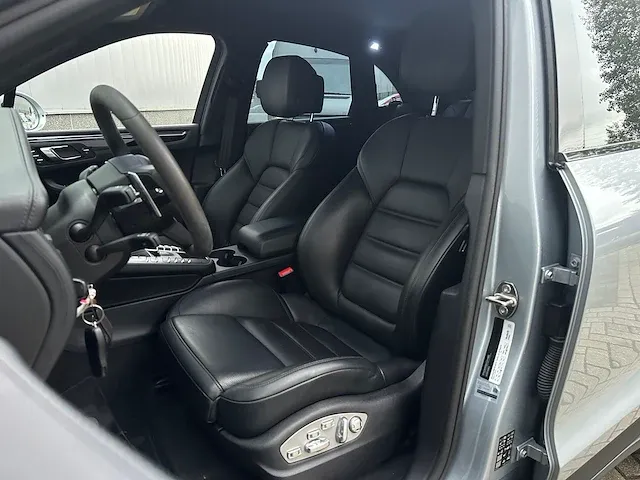 Porsche macan s 3.0 v6 sport-chrono 354pk nieuw-model 2019, h-431-sr - afbeelding 41 van  51