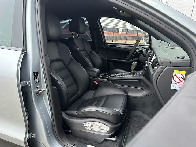Porsche macan s 3.0 v6 sport-chrono 354pk nieuw-model 2019, h-431-sr - afbeelding 43 van  51