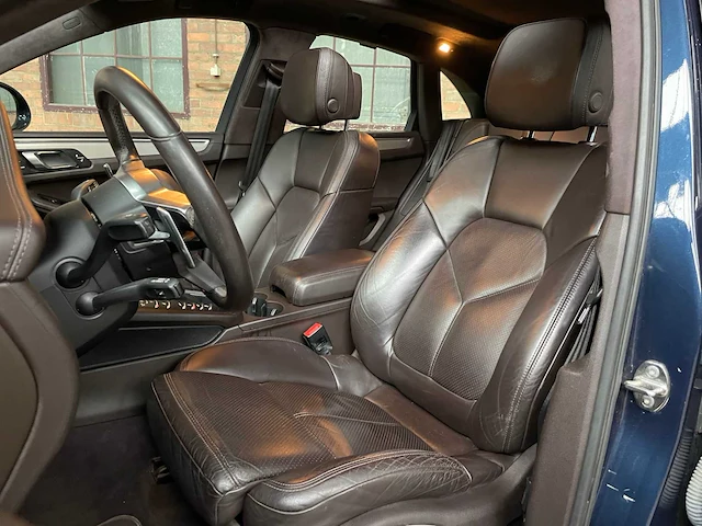 Porsche macan turbo 3.6 v6 400pk 2014 - afbeelding 44 van  56